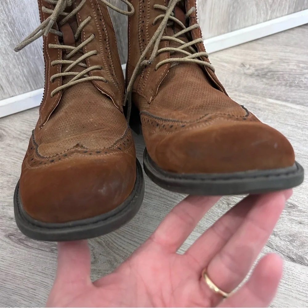 Unlisted Kenneth Cole Buzzer Oxford Boot Men 8.5 WingTip Brogue Preppy Masculine